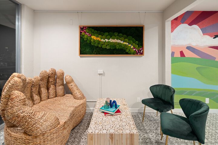 Hotel Interior 10 of 57