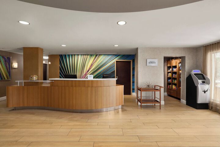 Hotel Interior 11 of 36