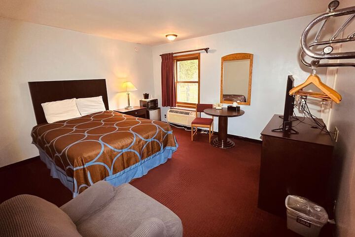 Room 19 of 56