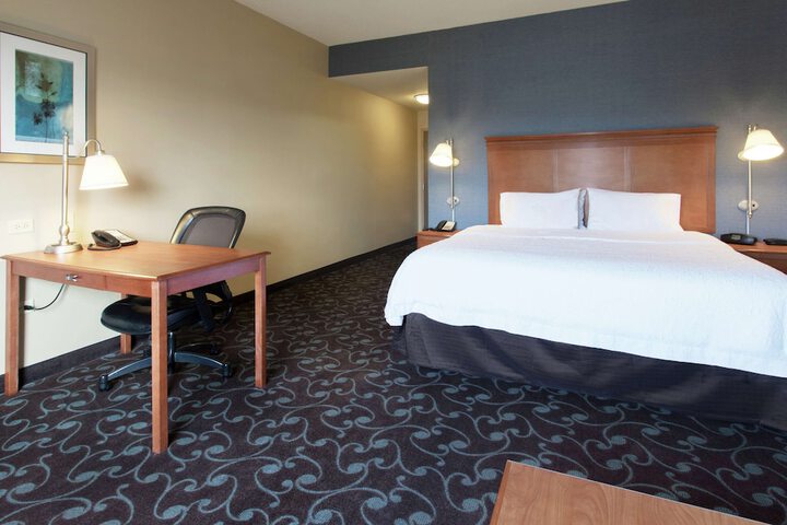 Room 12 of 60