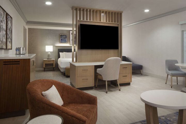 Hilton Anatole