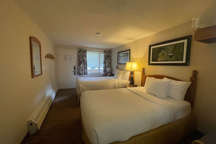 Room 109 of 191