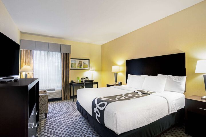Room 20 of 37