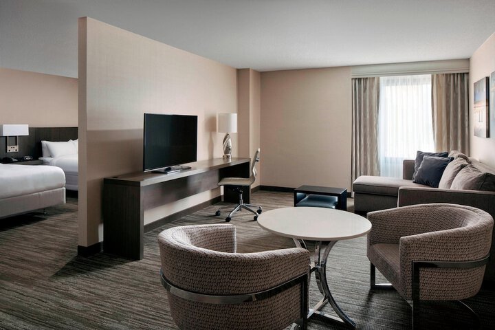 Room 21 of 83