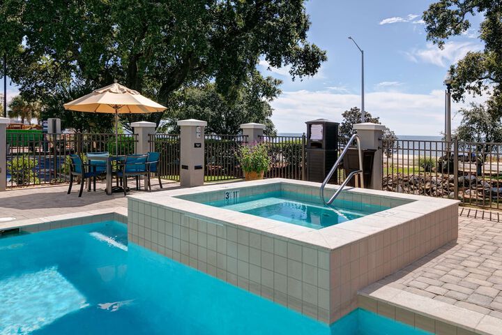 Pool 9 of 49