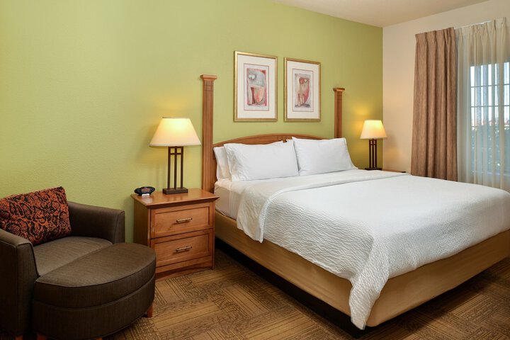 Staybridge Suites Las Cruces by IHG