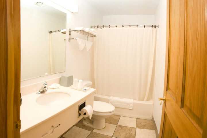 Room 5 of 26