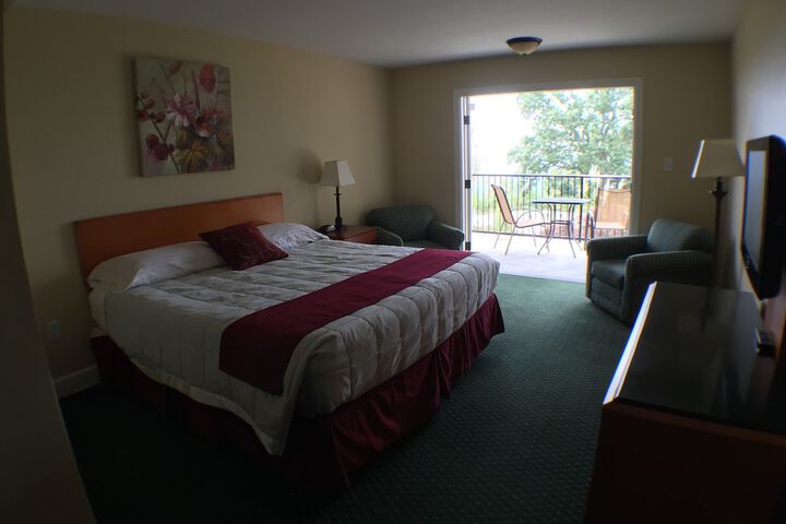 Room 9 of 19