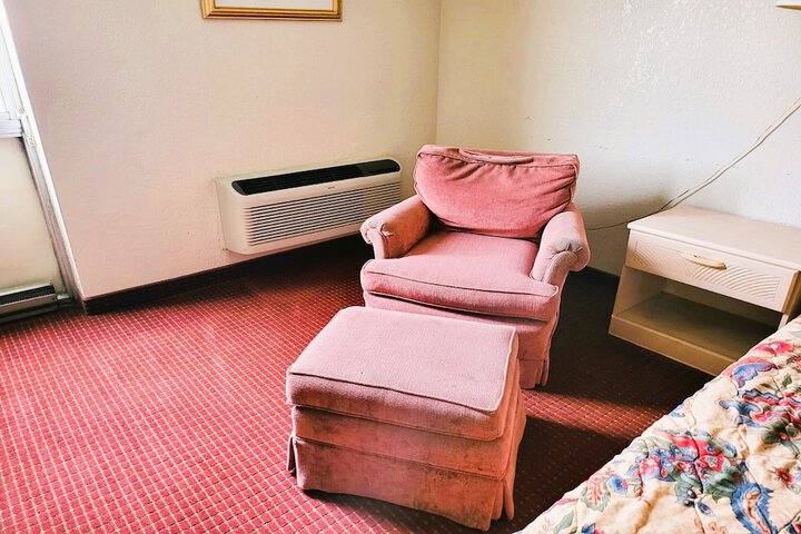 Room 41 of 57