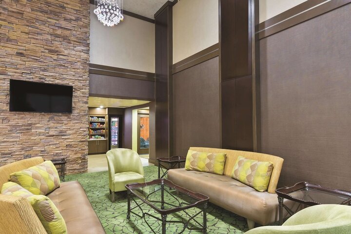 Hotel Interior 12 of 29