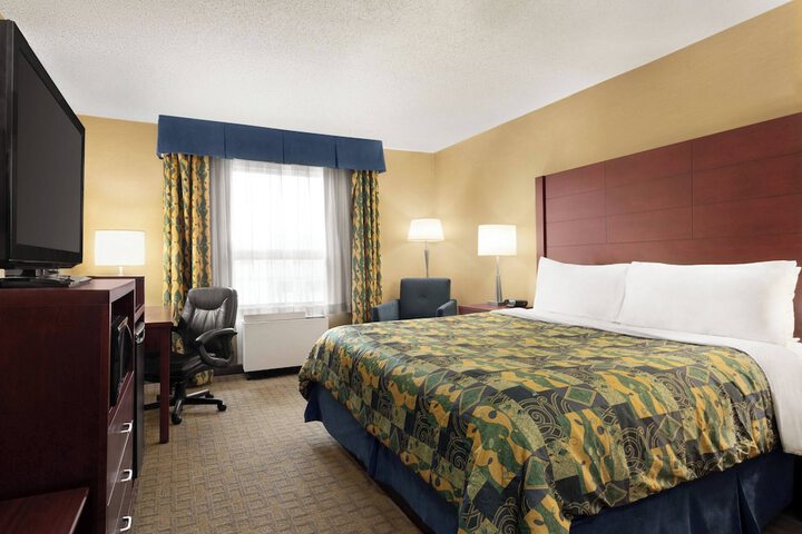 Room 14 of 29