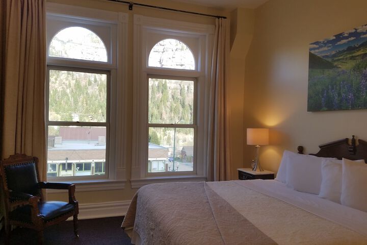Room 56 of 126