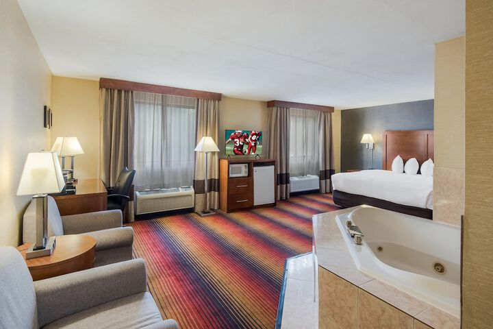 Room 16 of 34
