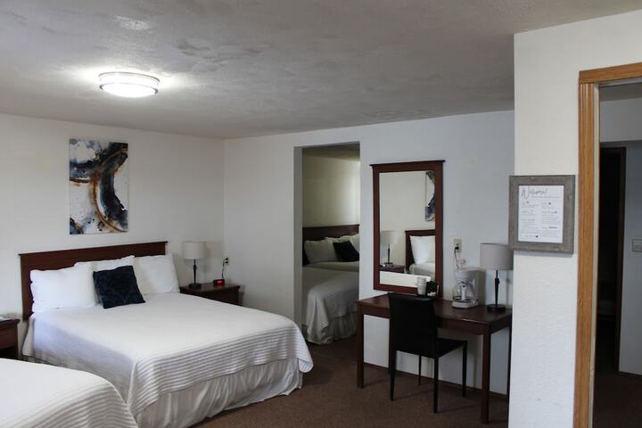 Room 8 of 36