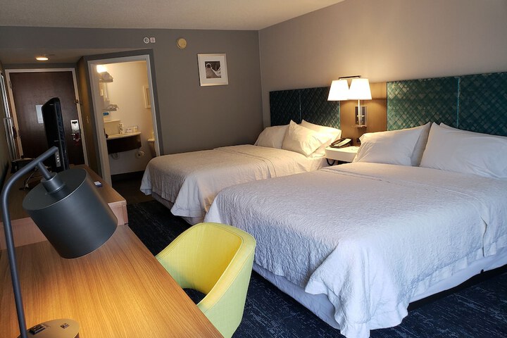 Room 115 of 169