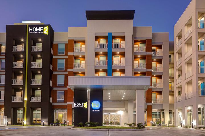Hotel 7 of 70