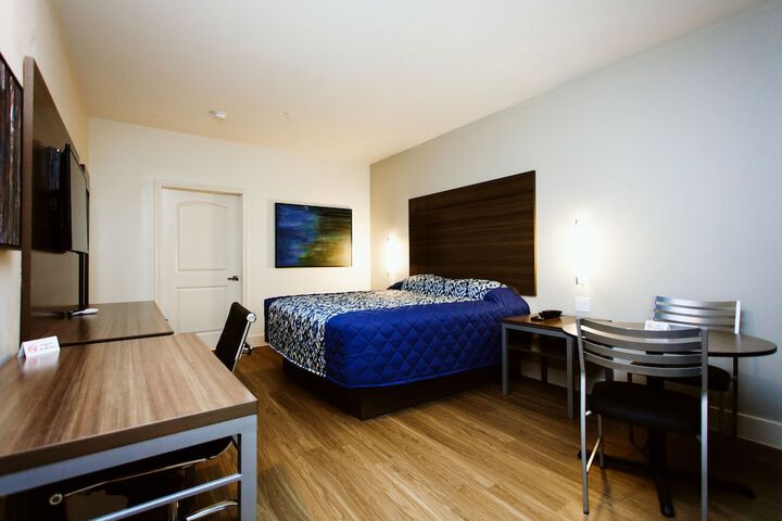 Room 9 of 57