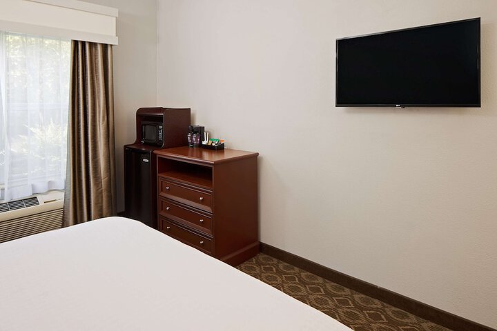 Room 16 of 45