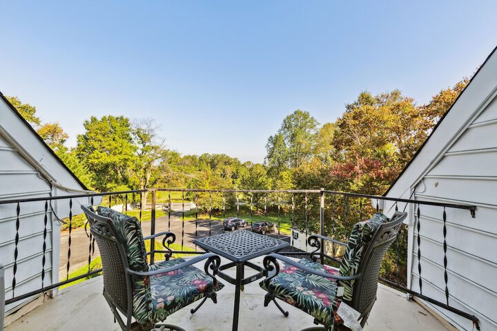The Columbia Inn at Peralynna Manor