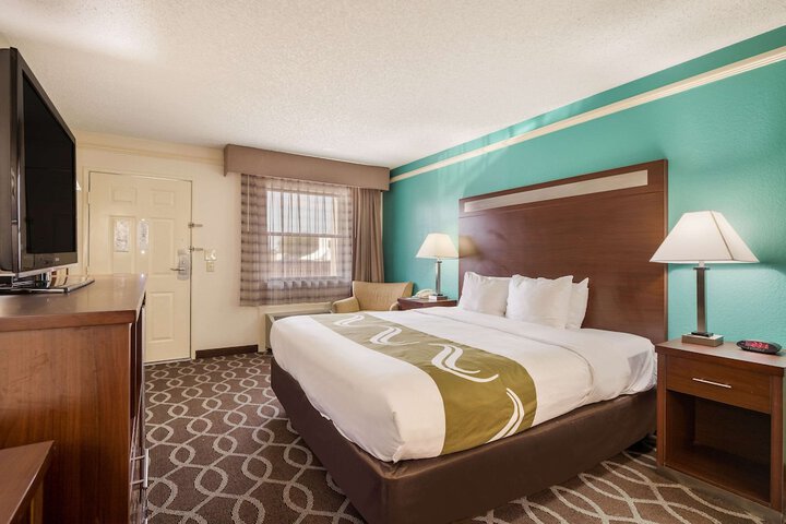 Quality Inn Tulsa Central