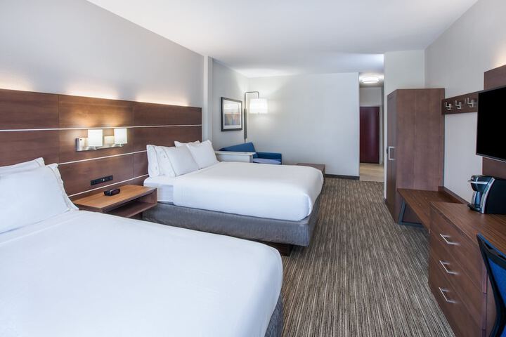 Room 35 of 52