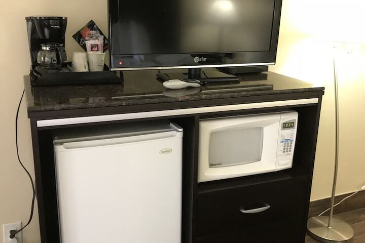 Room 35 of 68