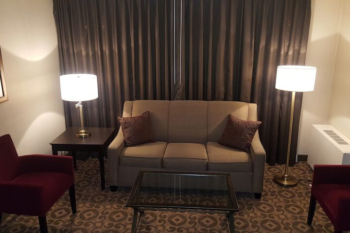 Room 21 of 50