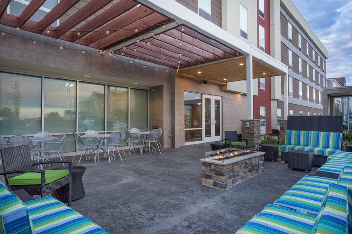 Terrace/Patio 29 of 31