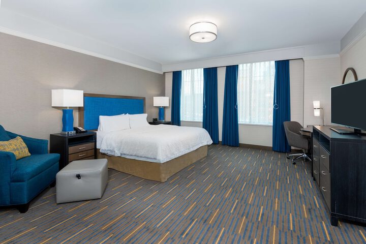 Room 19 of 46