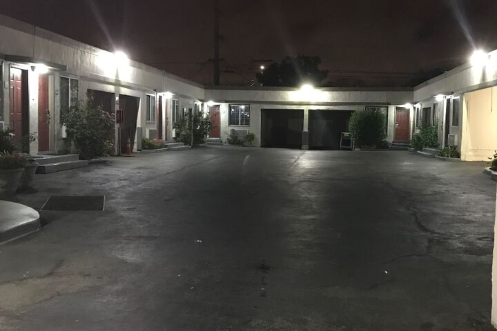 Geneva Motel Daly City