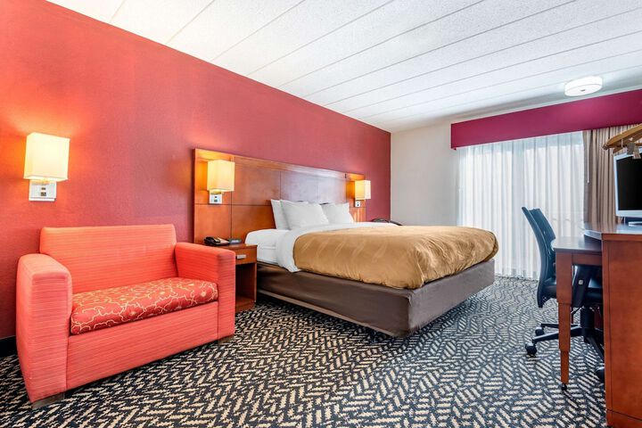 Room 7 of 35