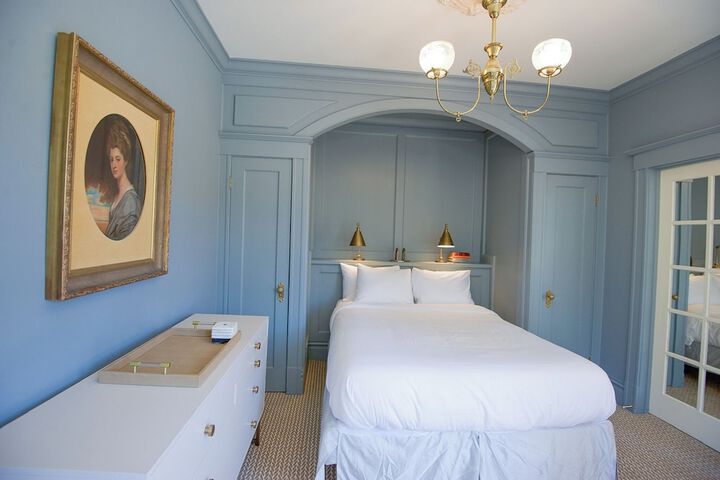 Nob Hill Inn