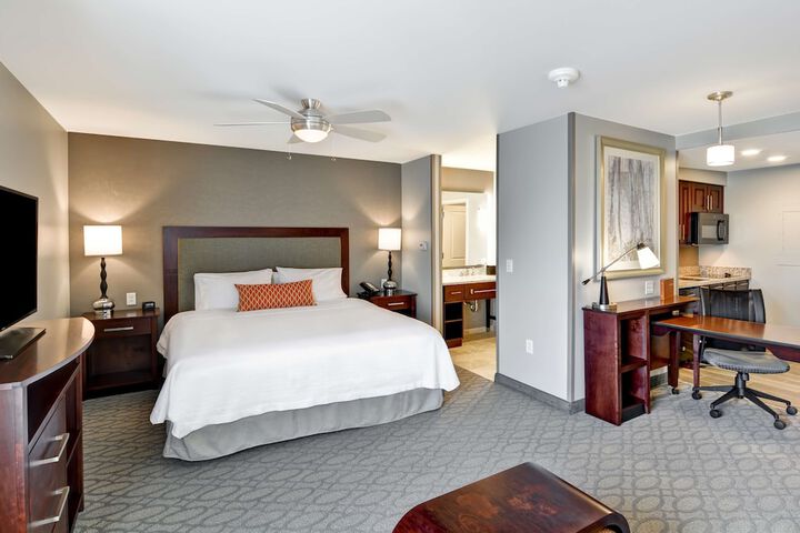 Room 21 of 36