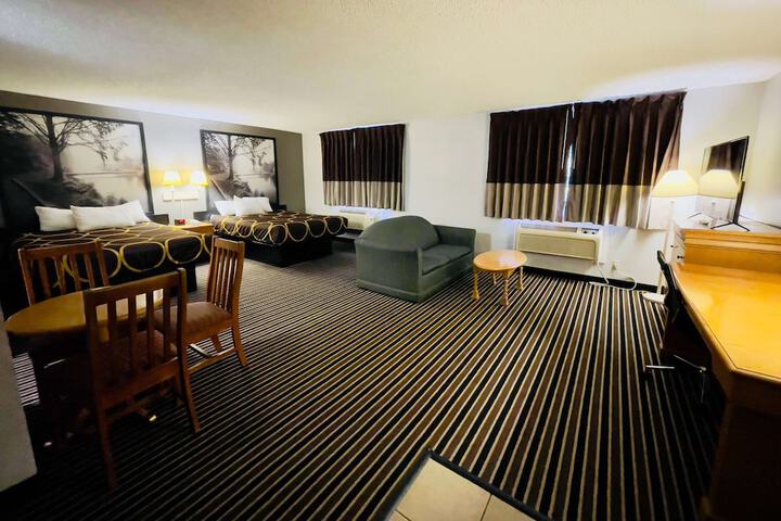 Room 21 of 65