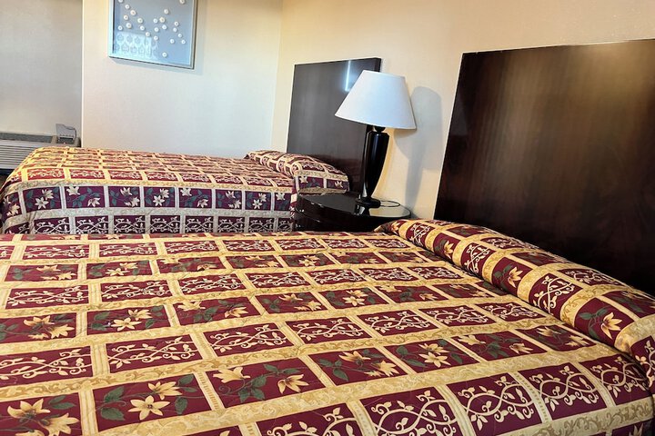 Room 17 of 20