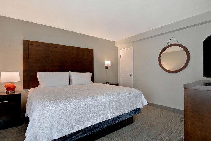 Room 46 of 70