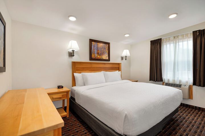 Room 16 of 46