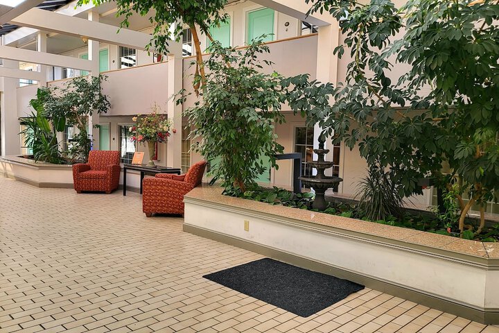 Hotel Interior 7 of 19
