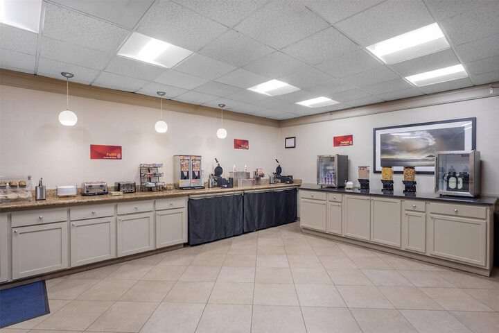 Best Western Plus Oak Harbor Hotel & Conference Center