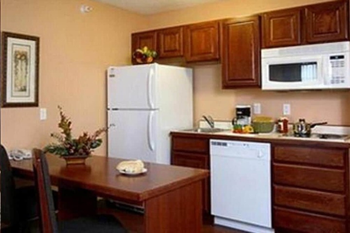 GrandStay Residential Suites Hotel