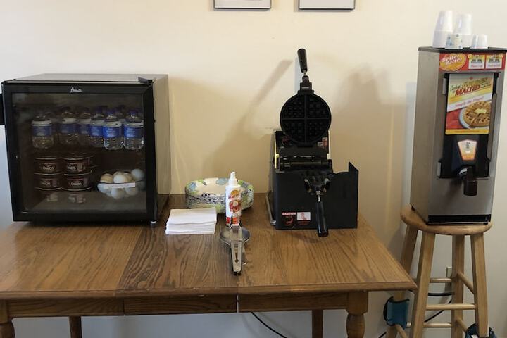 Windcrest Inn and Suites