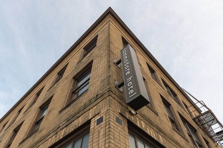 Commodore Hotel