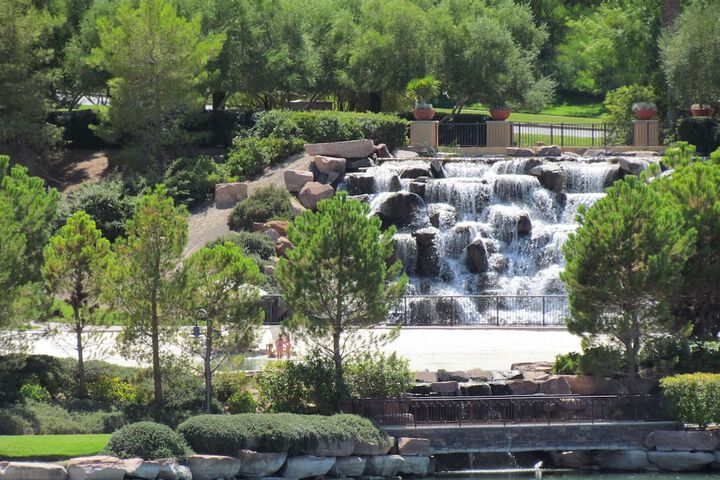 Hilton Lake Las Vegas Resort and Spa