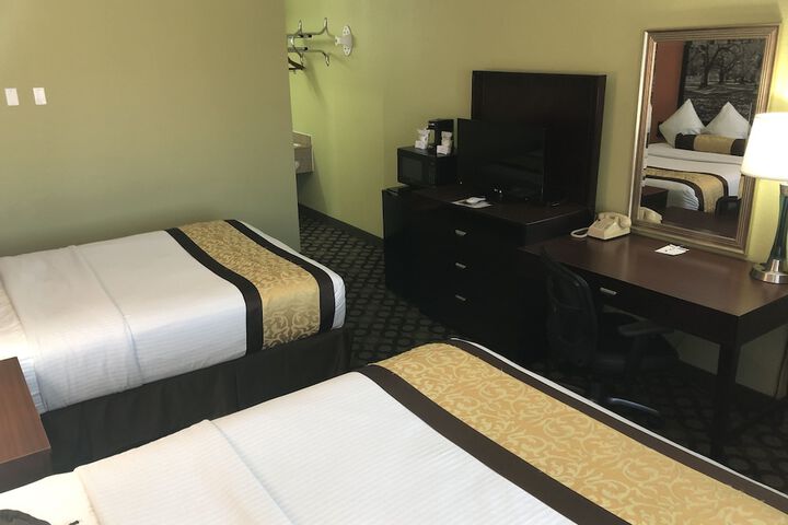 Room 22 of 25