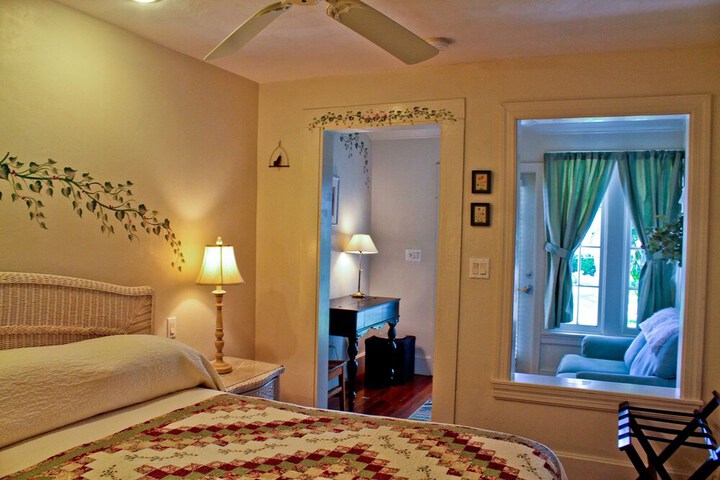 Room 10 of 39