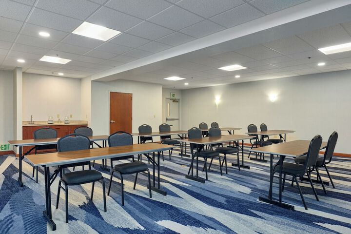 Comfort Suites Springfield-Eugene