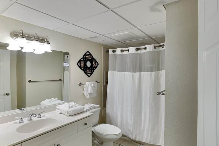 Room 136 of 394