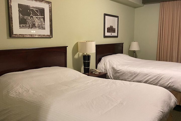Room 19 of 28