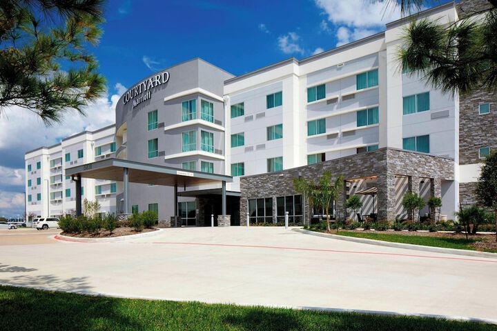 Hotel 3 of 40