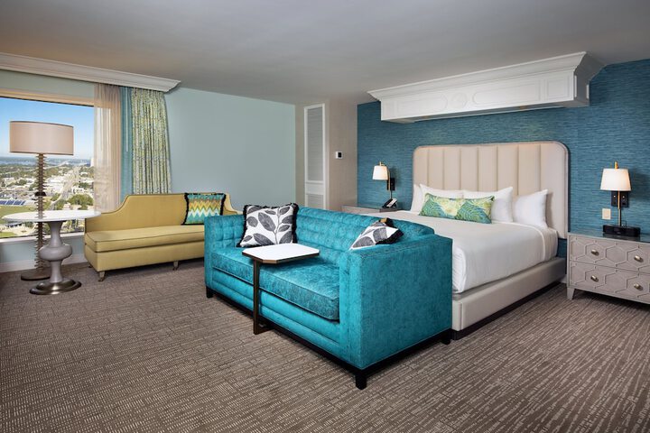 Room 12 of 49